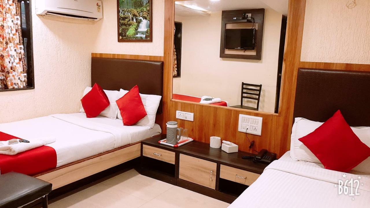 Hotel Happyland Мумбаи Экстерьер фото